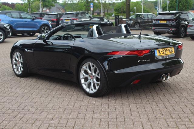 Jaguar F-TYPE 3.0 V6 Convertible / Camera / Leder / Keyless / Memory seats / 19'' / Sportuitlaat