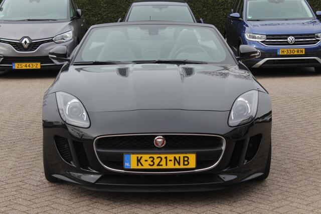 Jaguar F-TYPE 3.0 V6 Convertible / Camera / Leder / Keyless / Memory seats / 19'' / Sportuitlaat
