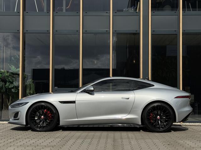 Jaguar F-TYPE P300 RWD R-Dynamic