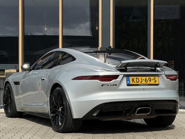 Jaguar F-TYPE P300 RWD R-Dynamic