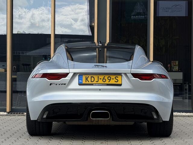 Jaguar F-TYPE P300 RWD R-Dynamic