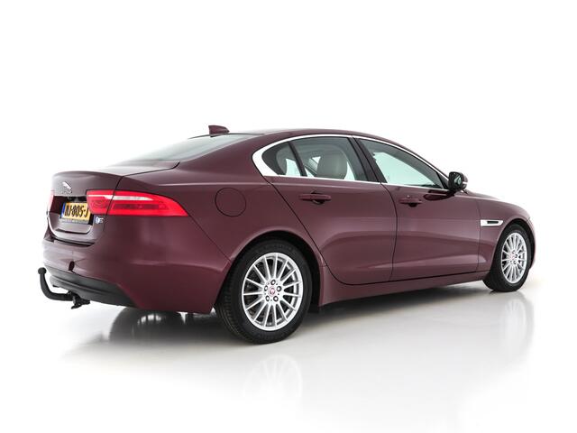 Jaguar XE 2.0 D Portfolio Premium-Business-Pack Aut. *VOLLEDER | NAVI-FULLMAP | BI-XENON | CAMERA | ECC | PDC | CRUISE | LANE-ASSIST*