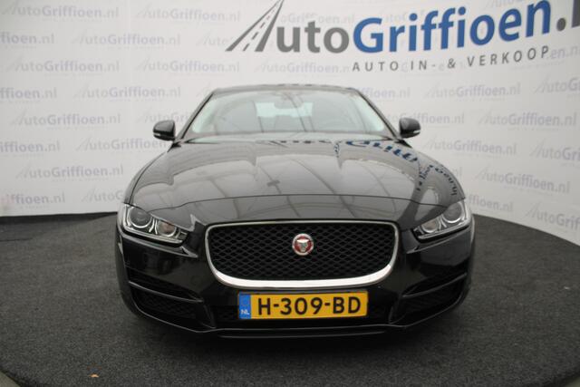 Jaguar XE 2.0t Pure keurige sedan