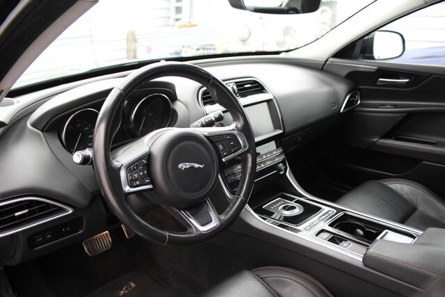 Jaguar XE 2.0t Pure keurige sedan