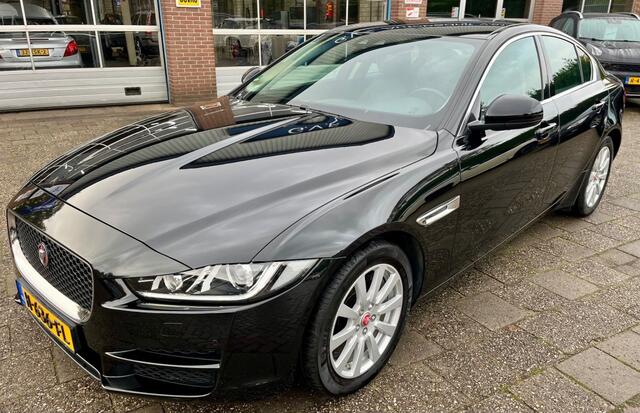Jaguar XE 2.0T PORTFOLIO COMPLEET DEALER HISTORIE.