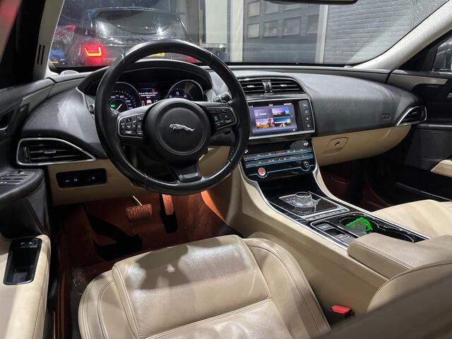 Jaguar XE 2.0 D Portfolio | Automaat | Leder | Trekhaak | Camera | Stoelverwarming
