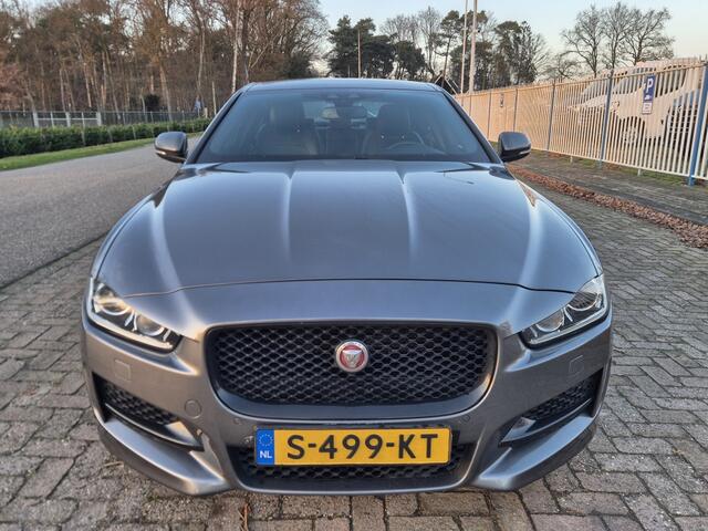 Jaguar XE 2.0 D R-Sport