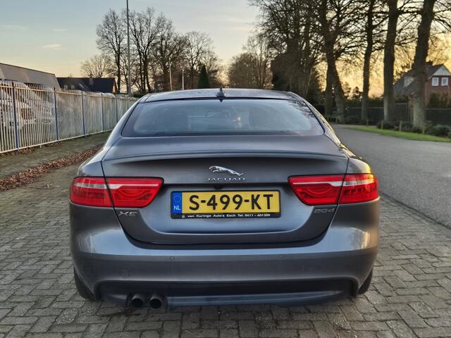 Jaguar XE 2.0 D R-Sport