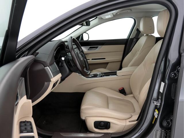 Jaguar XF 2.0D Portfolio Premium-Business-Pack Aut *WINDSOR-FULL-LEATHER | BI-XENON | NAVI-FULLMAP | MERIDIAN-SURROUND | SHIFT-PADDLES | LANE-ASSIST | CRUISE | CAMERA | COMFORT-SEATS | 17"ALU*