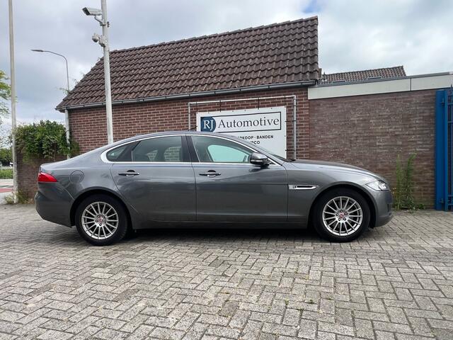 Jaguar XF 2.0d Portfolio