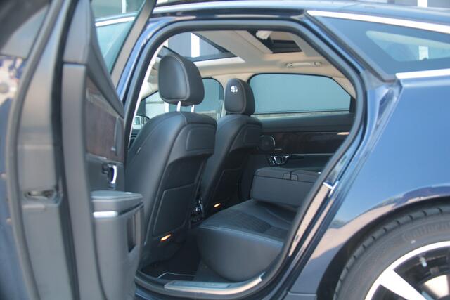 Jaguar XJ 3.0 D 50 Speciale jubileumeditie