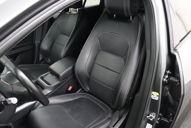 Jaguar i-Pace EV400 HSE 90 kWh Memory Leder Meridian 20'LMV Trekhaak LED