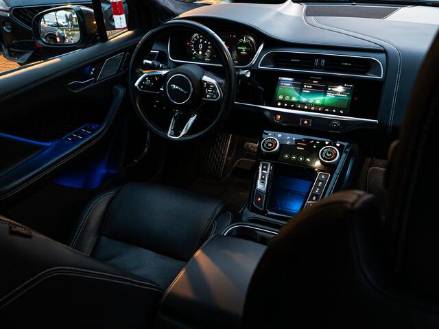 Jaguar i-Pace EV400 First Edition 90 kWh PANO ALCANTARA HEMEL CAMERA TREKHAAK HUD 22 INCH BOMVOL!!