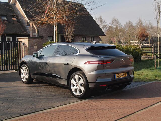 Jaguar i-Pace EV400 SE 90 kWh | Panoramadak | Camera | Head-Up Display | Meridian Audio | Stoelmemory |
