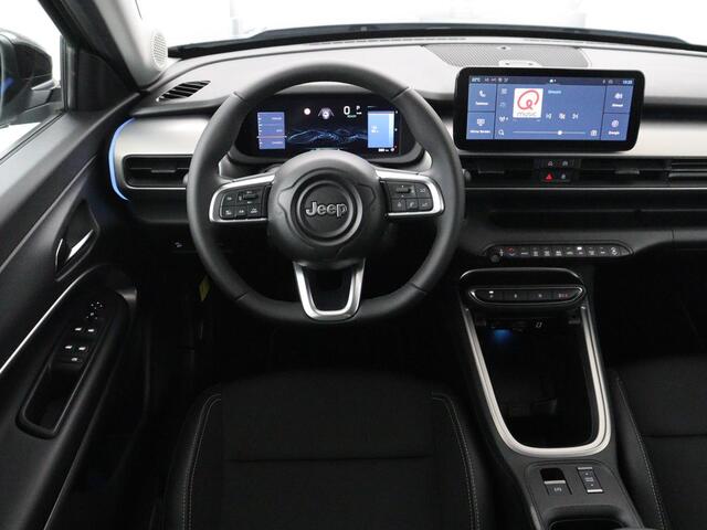 Jeep Avanger 85th Anniversary 54 kWh | SOH 97,7 | 360 Camera | Adaptive cruise control | Carplay | Climate control | Side assist