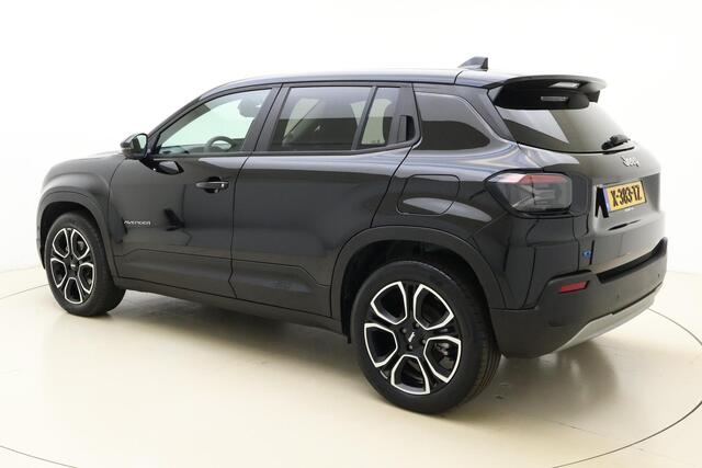 Jeep Avenger Altitude 54 kWh | Adaptive Cruise control | Climate control | Camera | 18" Lichtmetalen velgen | Getint glas | Keyless | Bluetooth | Draadloze telefoonlader