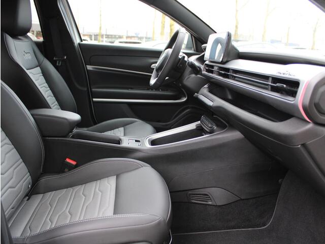 Jeep Avenger 1.2T 4xe Overland | Navi / Camera / Climate