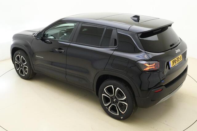 Jeep Avenger Summit 54 kWh | Panoramschisch schuif/ kanteldak | Stoel & Stuurverwarming | Navigatie | Electrische achterklep | Camera | Keyless