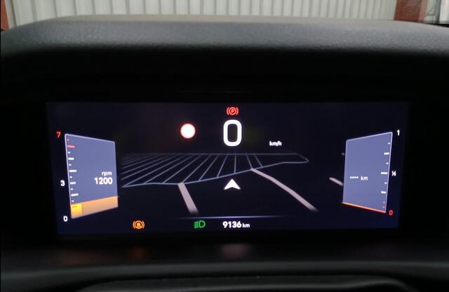 Jeep Avenger 1.2 Altitude JBL/ECC/CamerElectr achterklep.