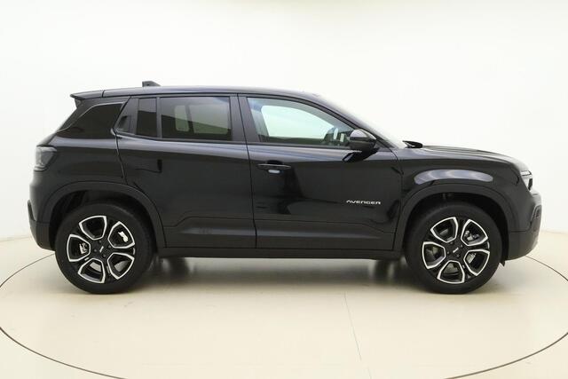 Jeep Avenger Summit 54 kWh | Range 400 km | Elektr. achterklep | Adapt. cruise | Stoel- en voorruitverw. | Navi | Carplay | Warmtepomp