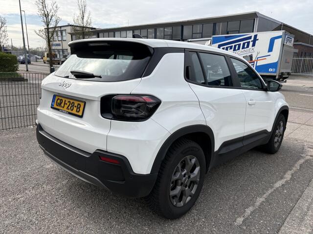 Jeep Avenger Longitude 54kWh