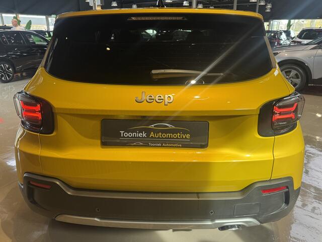 Jeep Avenger 1.2 Summit Airco Navigatie LMV