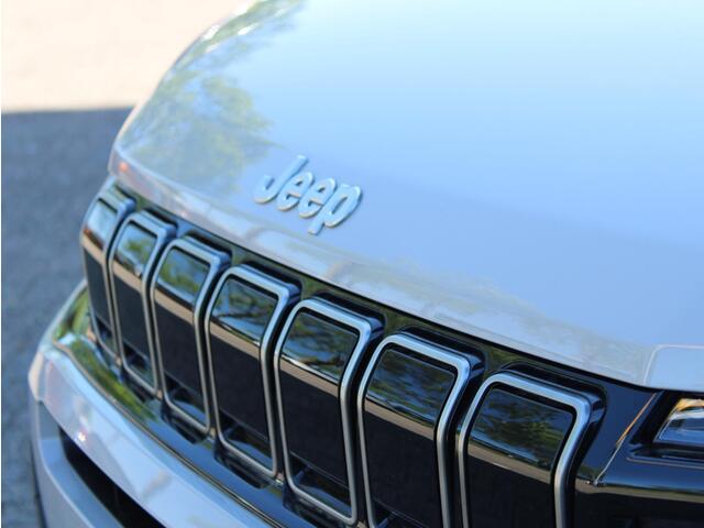 Jeep Avenger 1.2 e-Hybrid Summit VOORRAAD KORTING