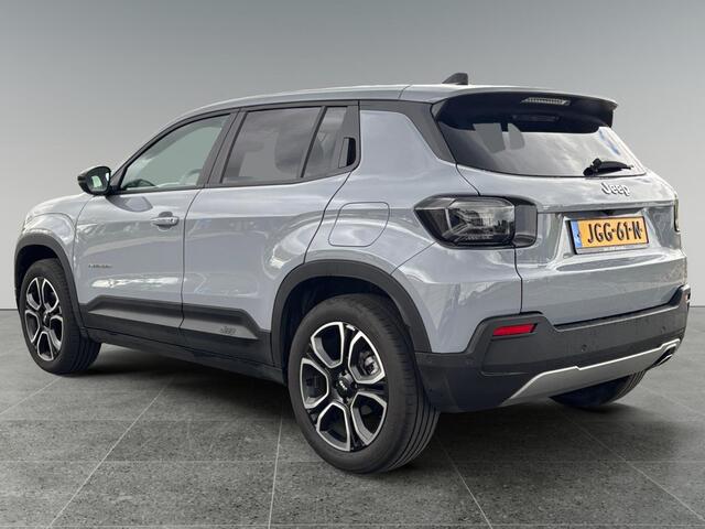 Jeep Avenger Summit 1.2 e-Hybrid 110pk | NAVI | ELEKTR. ACHTERKLEP | CAMERA | STOELVERW. | APPLE CARPLAY / ANDROID AUTO | AUTOM. VERLICHTING |