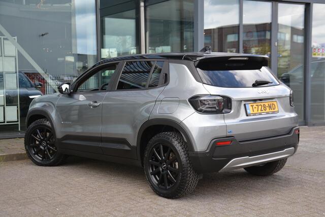 Jeep Avenger Summit 54 kWh | Elek klep | Winter Pack |