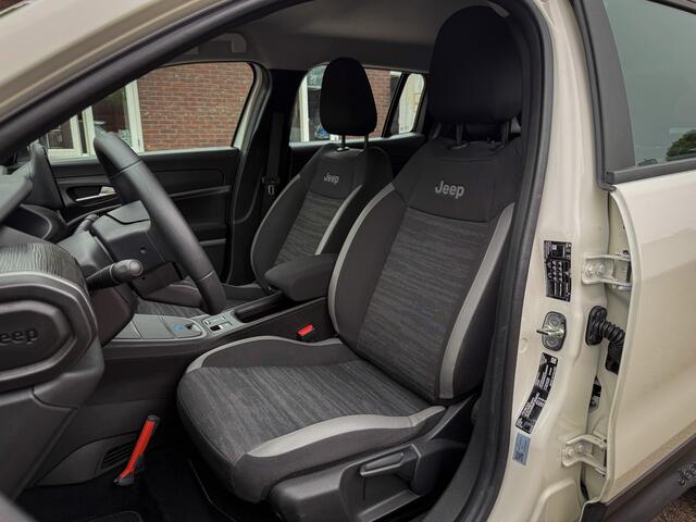 Jeep Avenger Longitude 54 kWh - SOH 96,94%, Airco, Navi, Isofix, Keyless, LED, 18DKM!