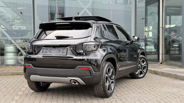 Jeep Avenger 1.2 e-Hybrid Summit | Pano dak | Massage | Vol leder