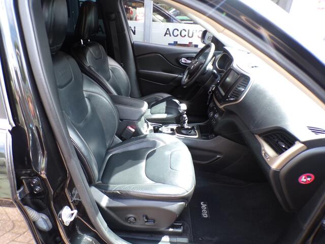 Jeep CHEROKEE 2.0 Diesel Longtitude LEDER,UNIEKE AUTO!