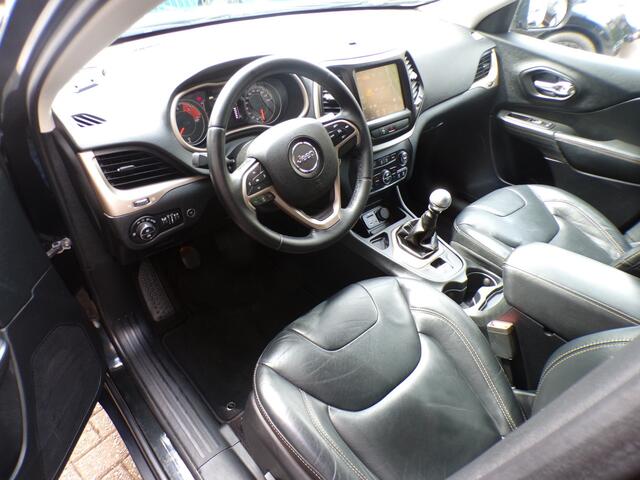 Jeep CHEROKEE 2.0 Diesel Longtitude LEDER,UNIEKE AUTO!