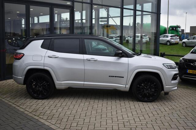 Jeep COMPASS 4xe 240 Plug-in Hybrid Electric S NAVI / LEDER / CAMERA