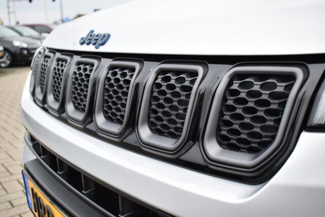 Jeep COMPASS 4xe 240 Plug-in Hybrid Electric S NAVI / LEDER / CAMERA