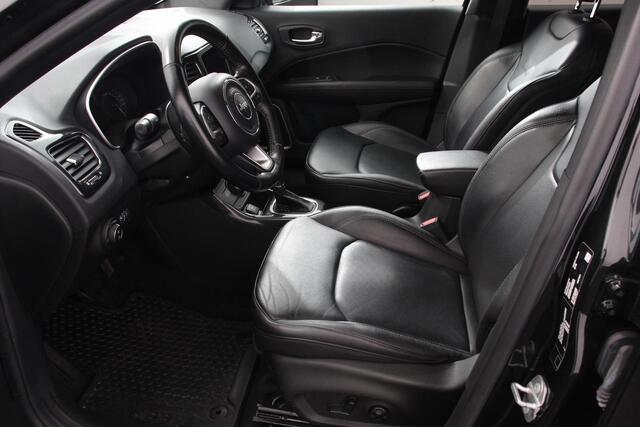 Jeep COMPASS 4xe 240 Plug-in Hybrid S | Navigatie | Apple Carplay/Android auto | Climate Control | Parkeersensoren | Camera | Elektrisch verstelbare bestuurderstoel | Xenon koplampen | Stoelverwarming | Elektrische achterklep | Afneembare trekhaak