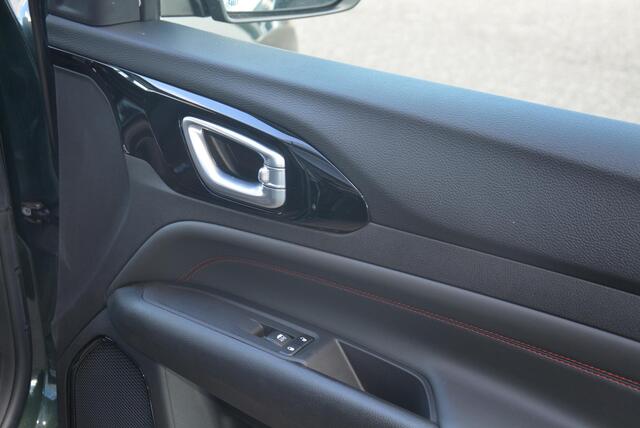 Jeep COMPASS 4xe 240 Plug-in Hybrid Electric Trailhawk