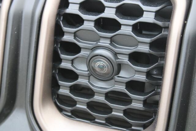 Jeep COMPASS 4xe 240 Plug-in Hybrid Upland | Incl. 12 maanden garantie | Highway assist | Apple carplay/Android auto | 360° camera | DAB radio | Climate control |