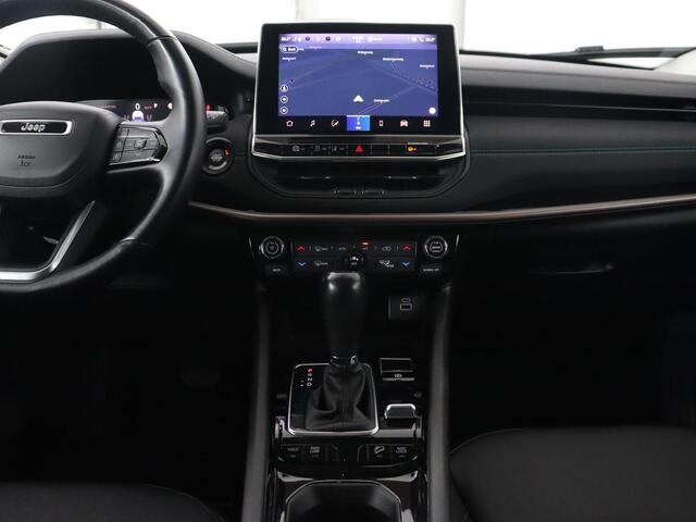 Jeep COMPASS 4xe 240 Plug-in Hybrid Electric S | Stoel & stuurverwarming | Half leder | Camera | Adaptive cruise | Carplay | Keyless | Digital Cockpit | Climate control | PHEV