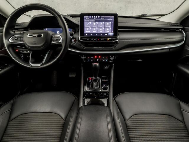 Jeep COMPASS 4xe 190 Plug-in Hybrid Electric Night Eagle Automaat (VIRTUAL COCKPIT, APPLE CARPLAY, STUUR/STOELVERWARMING, LEDER, CAMERA, ADAPTIVE CRUISE, GETINT GLAS, KEYLESS, NIEUWSTAAT)