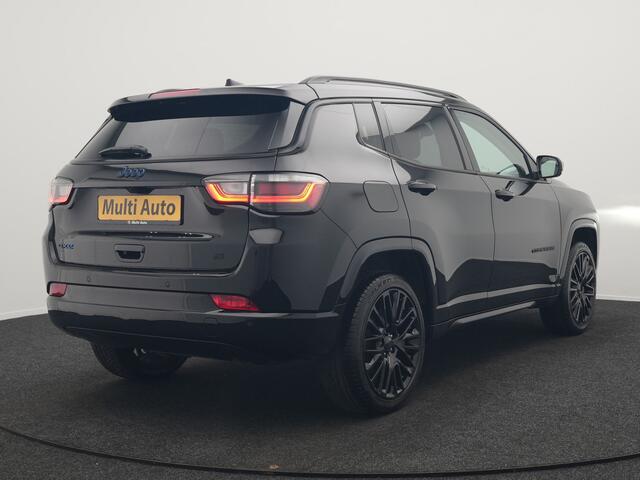 Jeep COMPASS 4xe 240 Electric S Plug In Hybrid 240pk Dealer O.H. PHEV | Adaptive Cruise | Camera | Lederen Sportstoelen & Stuur Verwarmd | Apple Carplay | Keyless | Navigatie | Virtual | DAB |