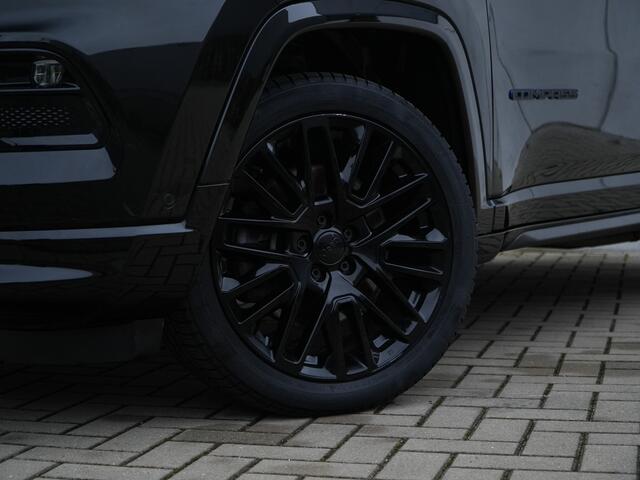 Jeep COMPASS 4xe 240 PK Hybrid S | Leder | Pano | Winter | 360Cam | 19"