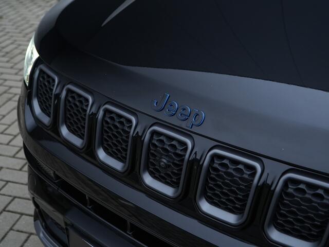 Jeep COMPASS 4xe 240 PK Hybrid S | Leder | Pano | Winter | 360Cam | 19"