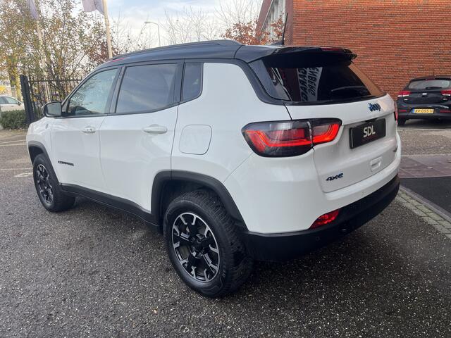 Jeep COMPASS 4xe 240 Plug-in Hybrid Electric Trailhawk // LED // KEYLESS // CAMERA+SENSOREN // LEDER // NAVI+CARPLAY //