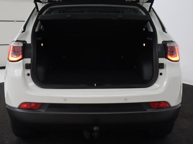 Jeep COMPASS 1.3T Longitude | Automaat | Trekhaak | Keyless | Carplay | Climate control | Parkeerhulp | Cruise control | DAB | Bluetooth