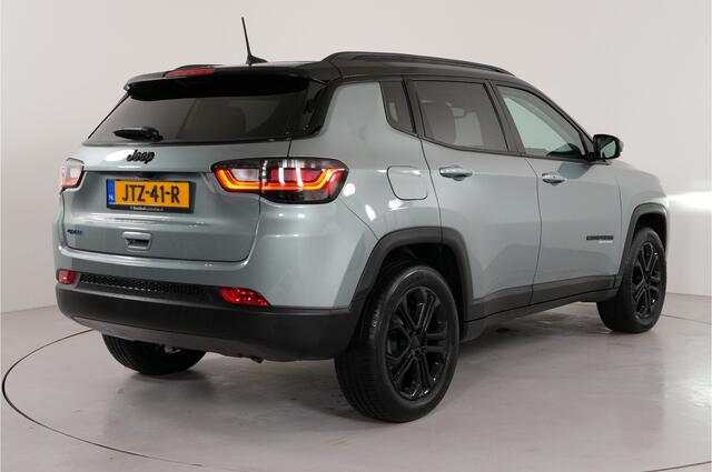 Jeep COMPASS 4xe 240 pk PHEV Upland | Adaptieve Cruise | Stl. verw. | Camera | Carplay | Lane Assist | El. achterklep |
