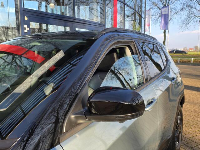 Jeep COMPASS 4xe 240 Plug-in Hybrid Electric Upland | PDC + Camera| Navigatie | LM Velgen | ECC |