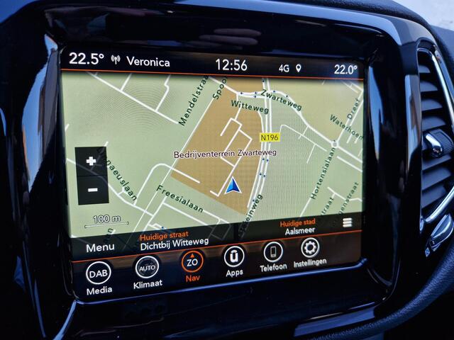 Jeep COMPASS 1.3T Limited Automaat | Trekhaak | BSD | DAB | Camera | Navi | Clima |