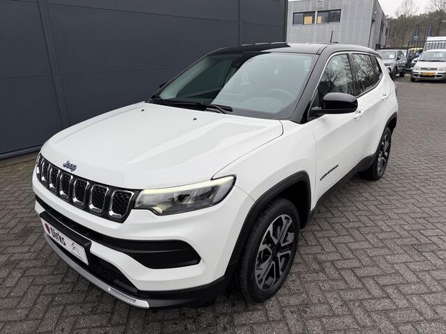 Jeep COMPASS 4xe 190 Plug-in Hybrid Altitude (Keyless Entry - LED - Camera - Navigatie via APP - Adaptieve Cruise Controle - Automatische Airco - 4X4)