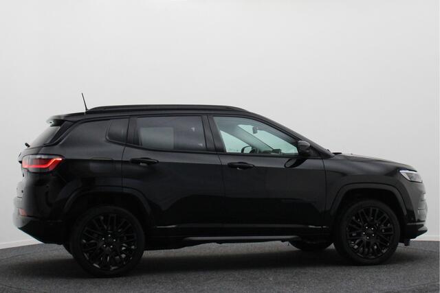 Jeep COMPASS 4xe 240 Plug-in Hybrid Electric S Leer, 360° Camera, Alpine Sound, ACC, Gekoelde Stoelen, Apple Carplay, 19''